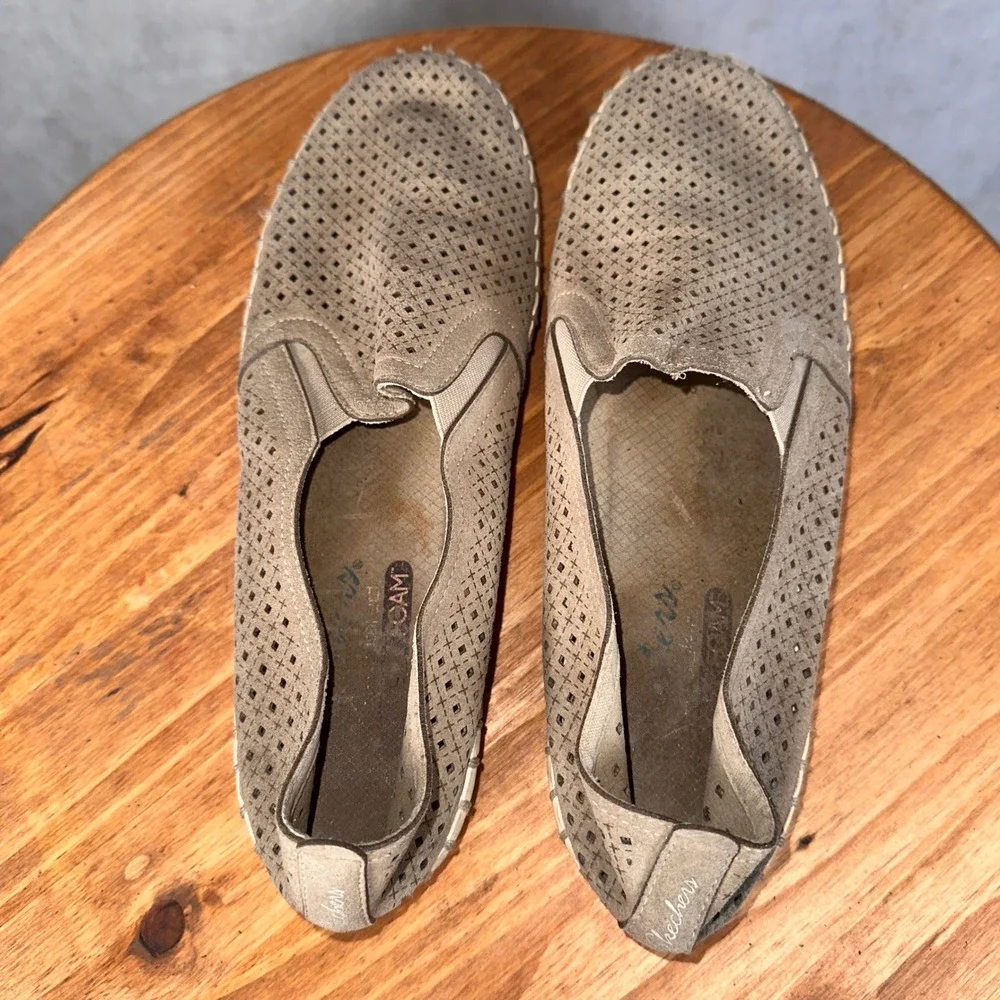 Skechers slip shoes